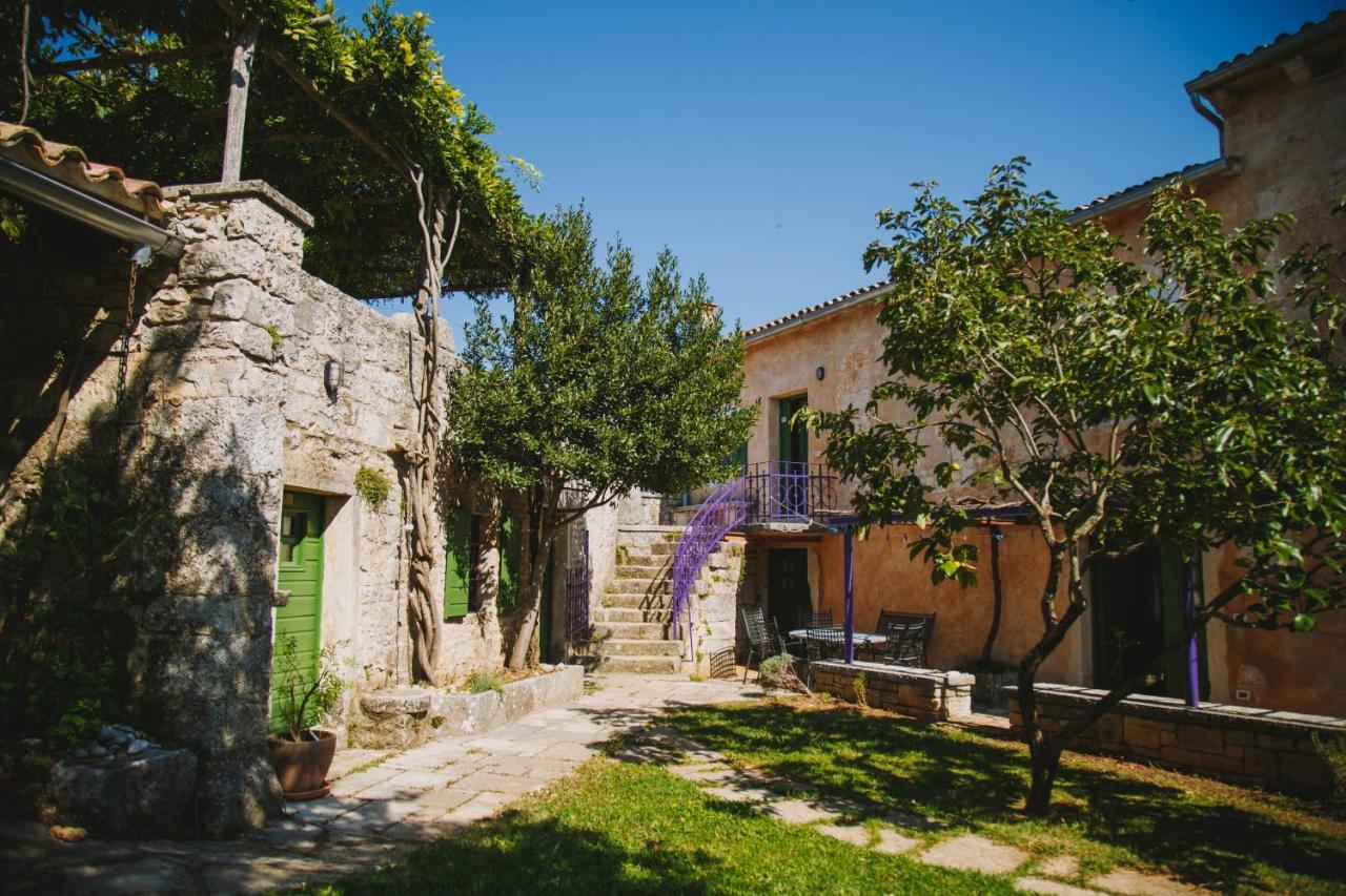 Arbalovija Rustic Villa *